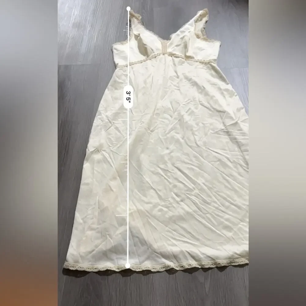 Vintage‎ Union Made 80s Cream Non-Cling Sleeveless Slip Dress Size S Estimated - Picture 11 of 11